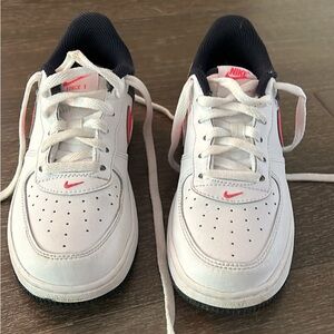 Girls Nike Air Force 1